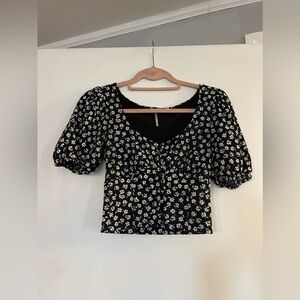 FREE PEOPLE‎ Daisy Chain Floral Cropped Puff Sleeve Top Size xs